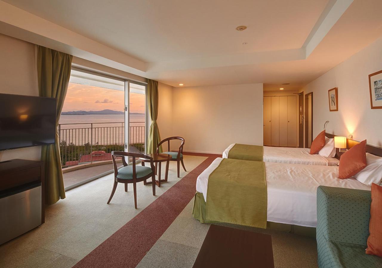 Hotel Yugaf Inn Okinawa Наго Экстерьер фото